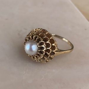 14K Gold Estate Honeycomb Dome Pearl Statement  Ring